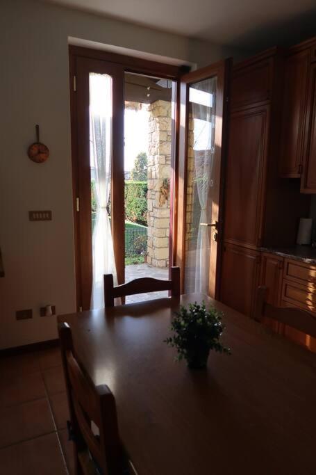 Casa Rene: Appartamento In Franciacorta Castegnato Esterno foto