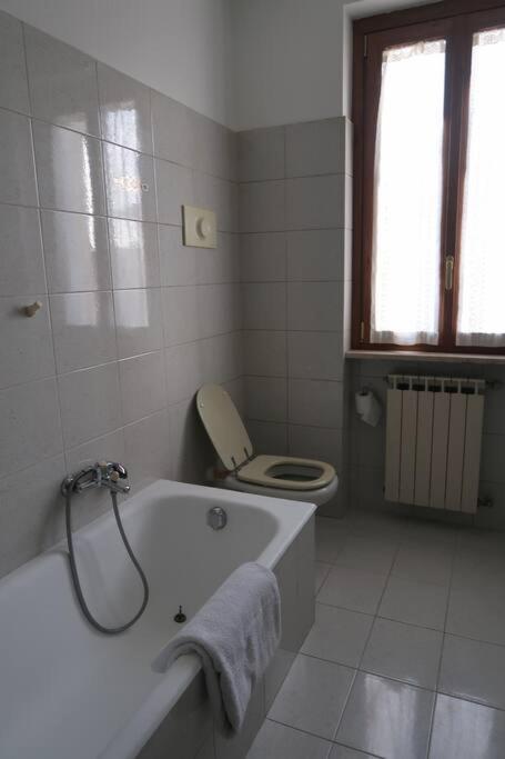 Casa Rene: Appartamento In Franciacorta Castegnato Esterno foto