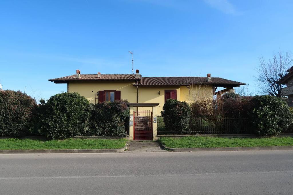 Casa Rene: Appartamento In Franciacorta Castegnato Esterno foto